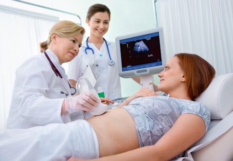 10 States with the Highest Teenage Pregnancy Rates in America