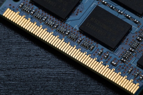 Micron Technology, Inc. (NASDAQ:MU): Among the Cheap Stocks to Buy According to Billionaires