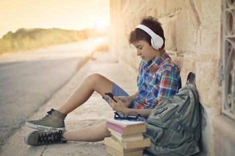 20 Good Debate Topics For Elementary Students