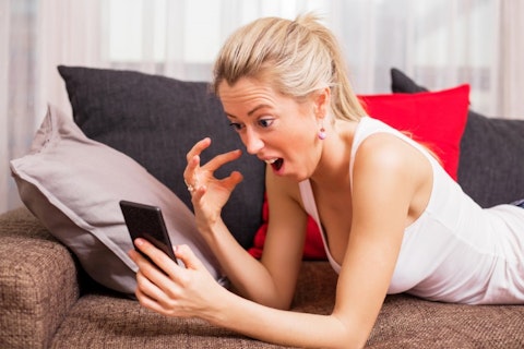 21 Signs Your Online Boyfriend/Girlfriend is Cheating on You