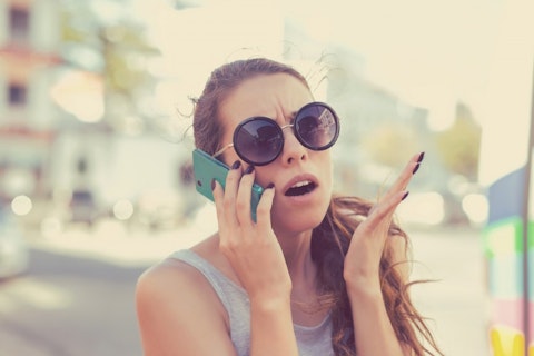 10 Easiest Ways to Tell if Someone is Lying on The Phone or Text