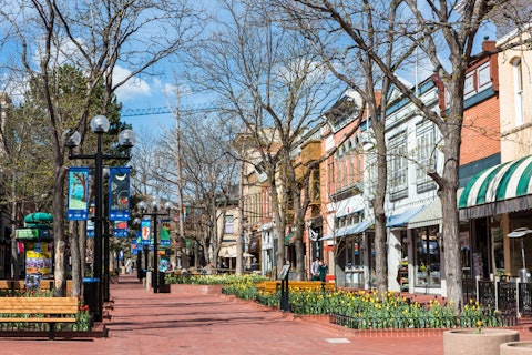 30 Best Places to Visit in the US in the Spring