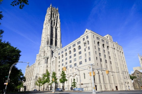 10 Biggest Churches in New York City 