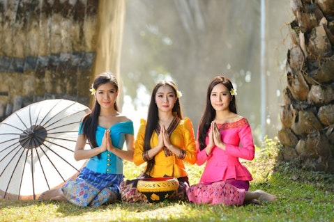 17 Controversial Debate Topics for Teenagers