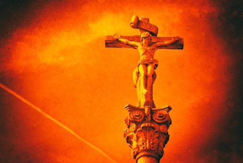 11 Most Painful Cruel Horrific Deaths and Execution Methods in History