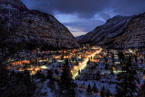 12 Best Small Towns To Live Without a Car