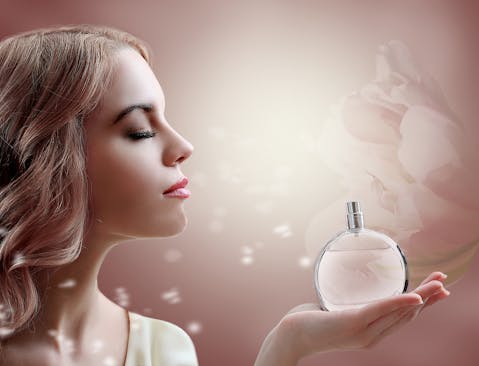 40 Perfumes celebrities actually wear (but aren't paid to)