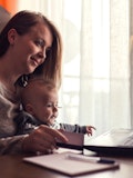 12 Side Hustles for Single Moms