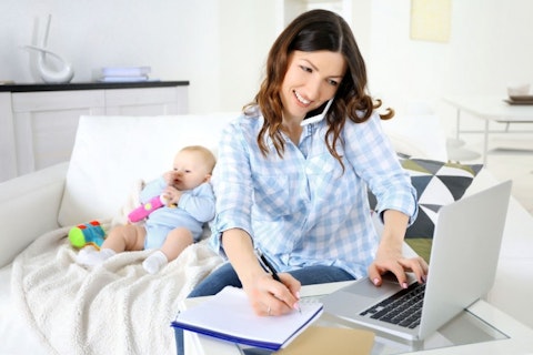 10 Legitimate Online Jobs For Stay At Home Moms Without Investment