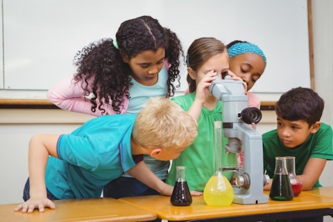 10 Quick and Easy STEM Activities for Elementary School Students