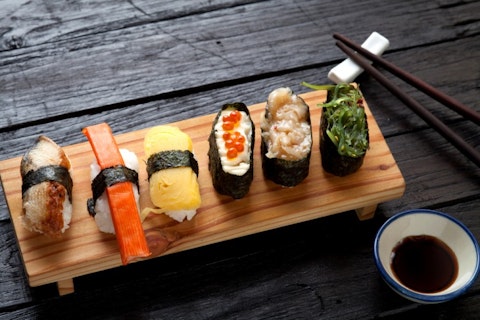 10 Best Sushi Making Classes in NYC