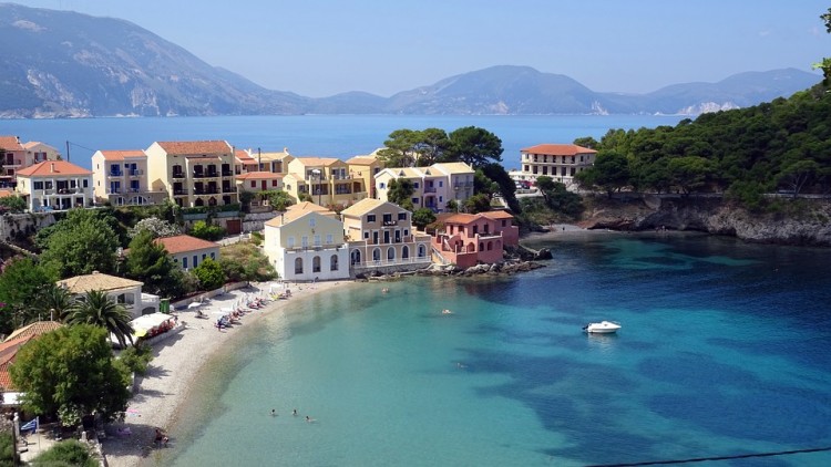 10 Best Places to Retire in Greece