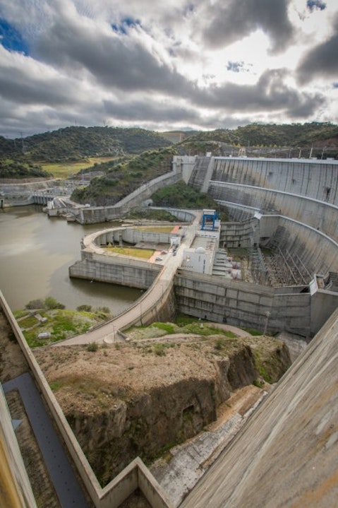 Eduardo MT/Shutterstock.com