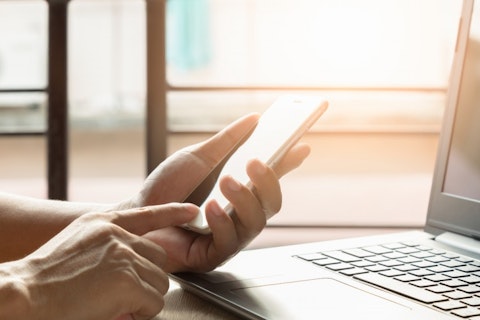 7 Apps to Hide Text Messages From Phone Bill