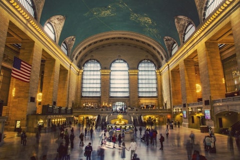 16 Romantic Things To Do in NYC This Spring