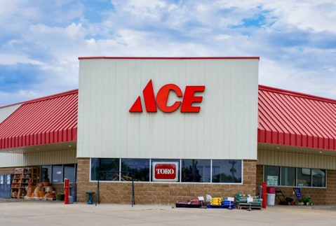 shutterstock_309245615_GRINNELL, IA/USA - AUGUST 8, 2015: Ace hardware store exterior and sign. he Ace Hardware Corporation is a retailers' cooperative in the United States. hardware, ace, store, front, shop, exterior, paint, business, carpenter, commercial, cooperative, franchise, home, industrial, repair, small, supplies, tool, warehouse, workshop, yard