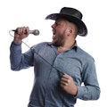 10 Easiest Country Karaoke Songs to Sing for Beginners