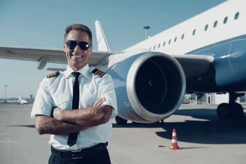 15 Best States For Airline Pilots, Copilots, and Flight Engineers
