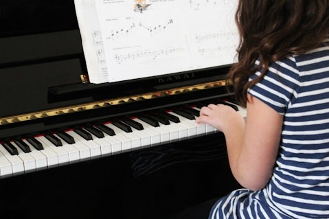 5 Best Instruments for a Child to Learn First