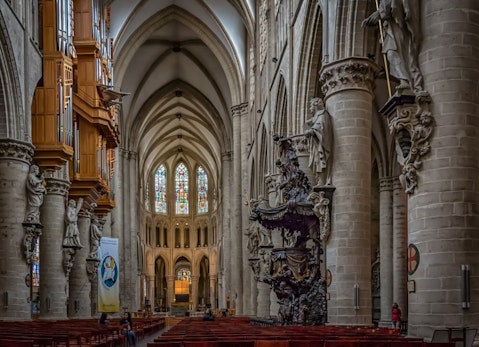 15 Biggest Churches in The World