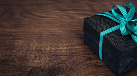 20 Luxury Corporate Gifts for Clients