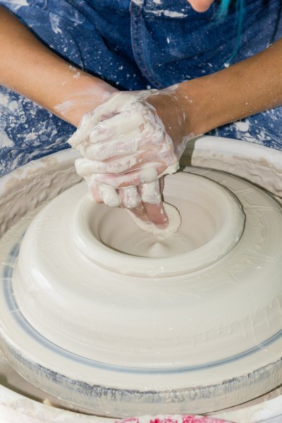 8 Free or Cheap Pottery Classes in NYC