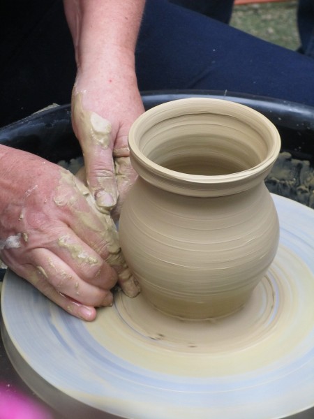 7 Couples Pottery Classes in NYC