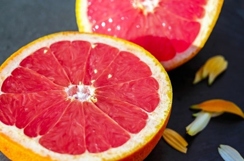 12 Most Popular, Best Selling Fruits in the World