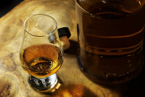 11 Best Inexpensive Bourbons Under $25 That Don't Taste Cheap