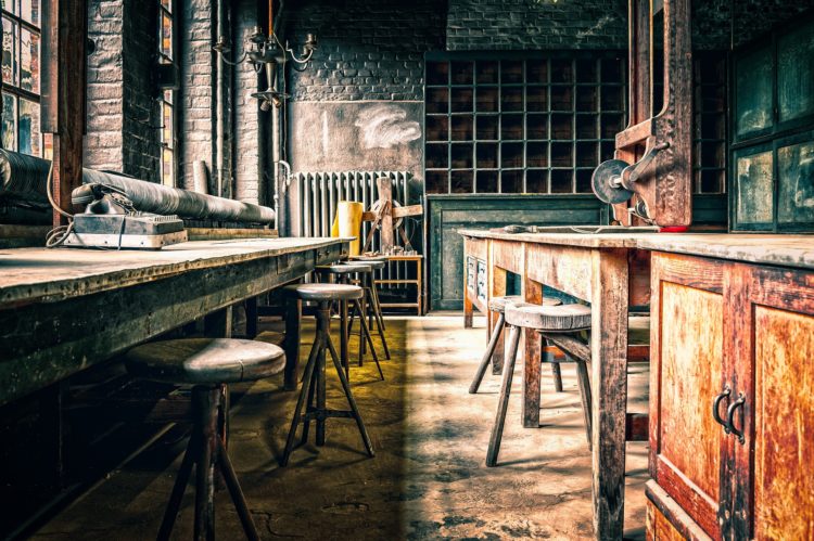 15 oldest companies in the world