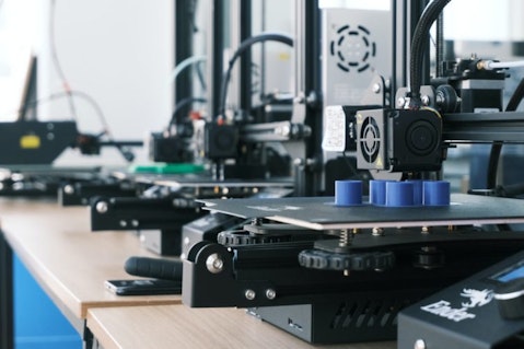 10 Best 3D Printing Stocks to Buy for 2022
