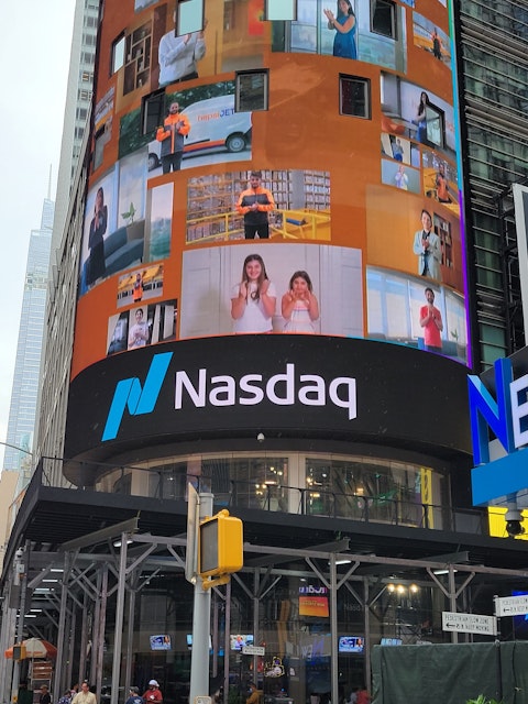 10 Best NASDAQ Stocks to Buy According to Billionaires