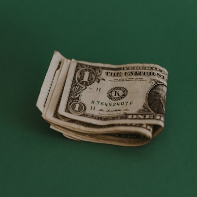 10 Best US Stocks to Buy Under $20