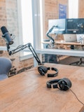 16 Best Investing Podcasts in 2023