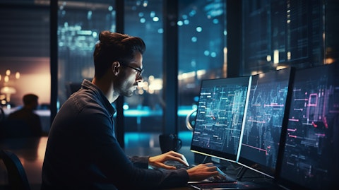 Palantir (PLTR) Eyes Defense Contract Wins as Analyst Flags Cautious Optimism