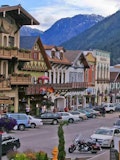 25 Most Popular Small Towns to Live in the US