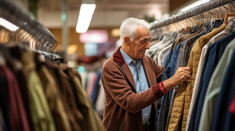 Is Dillard’s, Inc. (DDS) the Best Low Float Stock to Invest in Now?