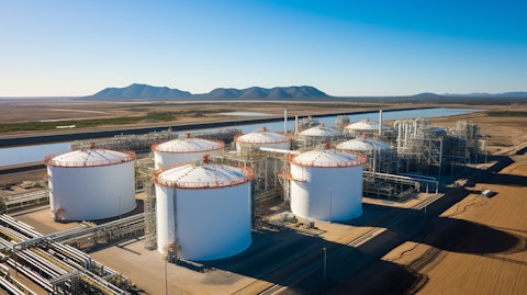 12 Best LNG Stocks to Buy According to Hedge Funds