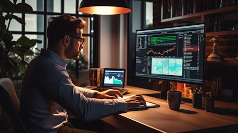 10 Best Performing Tech Stocks According to Hedge Funds