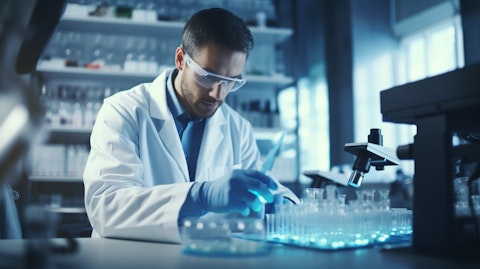 13 Best Biotech Penny Stocks to Buy According to Hedge Funds
