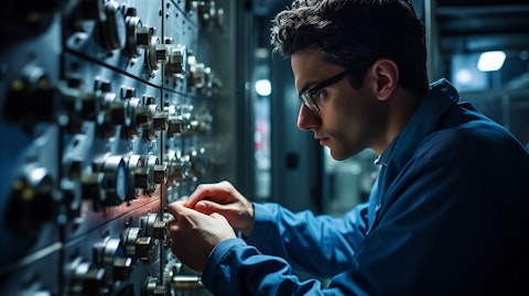 10 Best IT Stocks to Buy According to Analysts