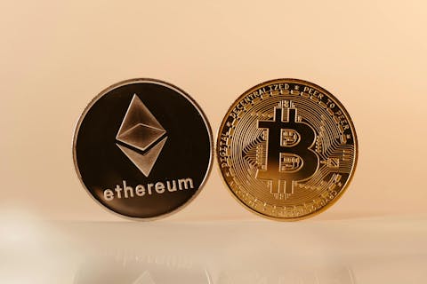 12 Best Digital Currency and Payments Stocks to Buy Right Now