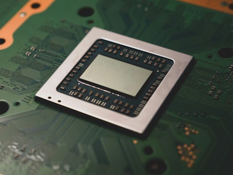 Is ASML’s (ASML) Leadership Threatened After Substrate’s Recent Better Technology Claims?