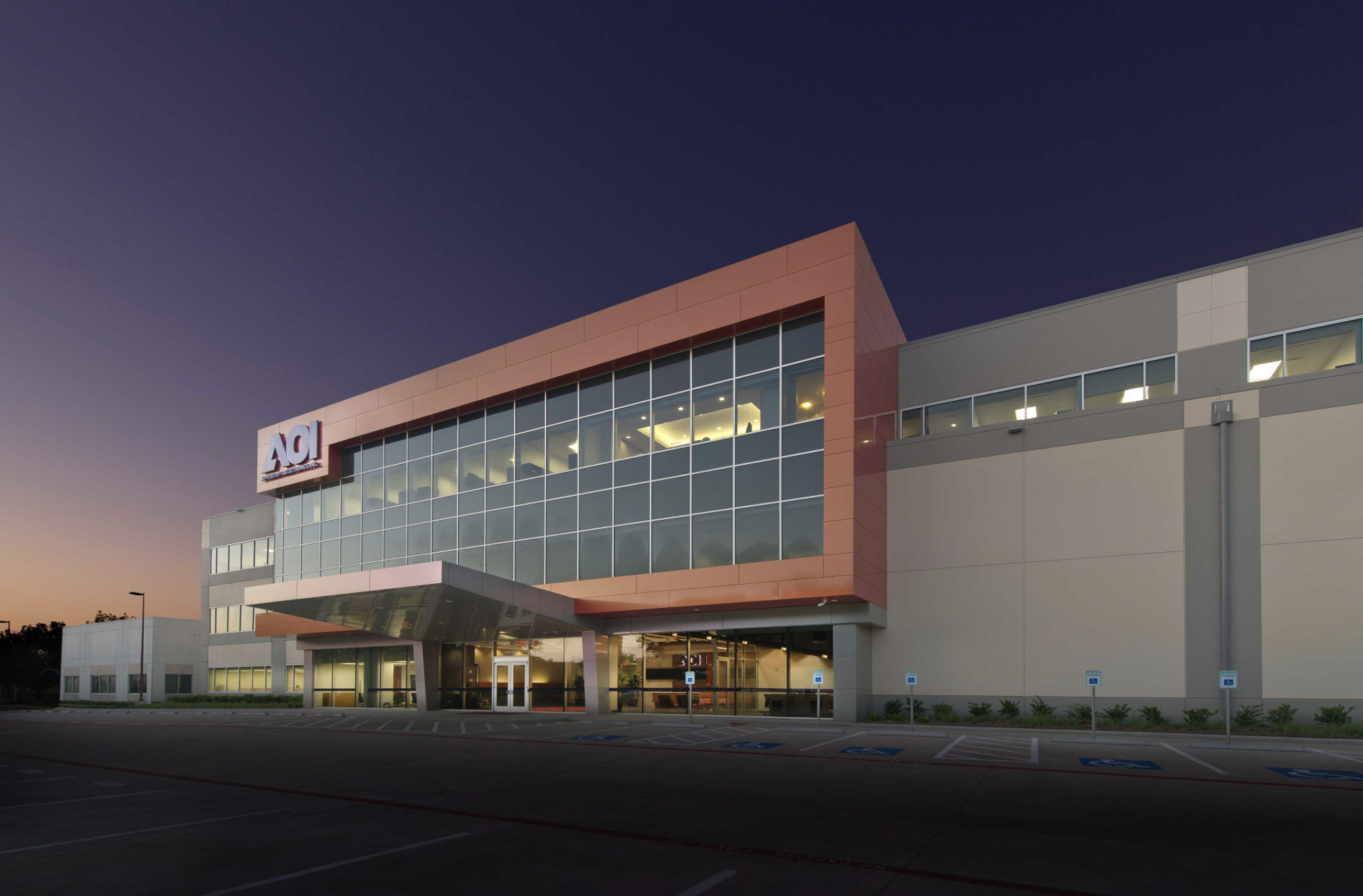 Applied Optoelectronics (AAOI) Hits Nearly 8-Year High on Upbeat Outlook, Buy Reco